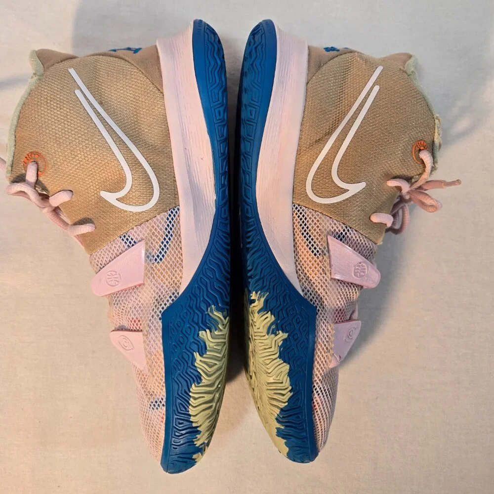 NIKE Kyrie 7 Exclusive "1 World 1 People" Regal Pink Sneakers Size 6.5Y 8W 6.5M - Picture 4 of 16